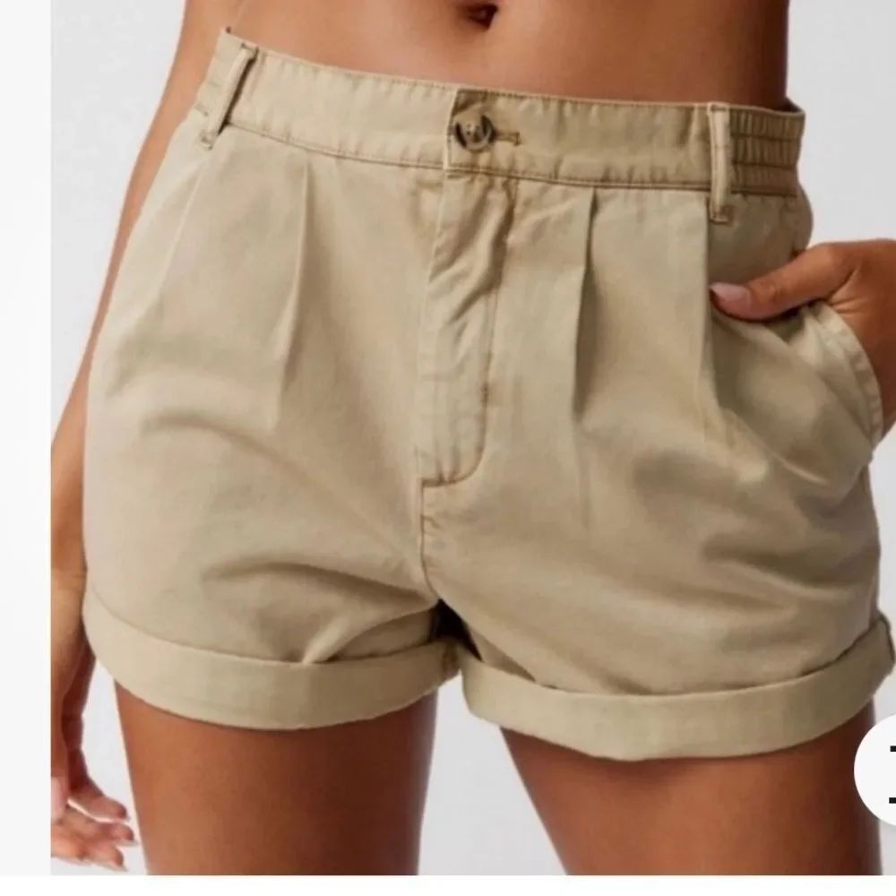 BDG High Waist Tan Shorts size medium